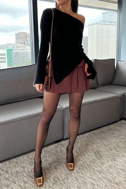 Pullover mit asymmetrischem Saum und einzelner Schulter