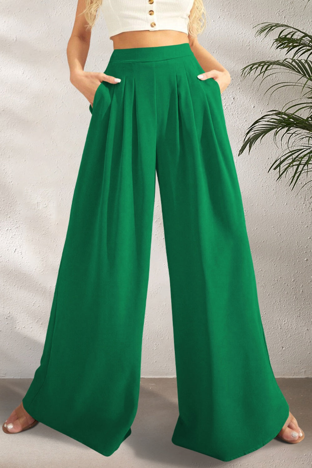 Hose mit hoher Taille und weitem Bein