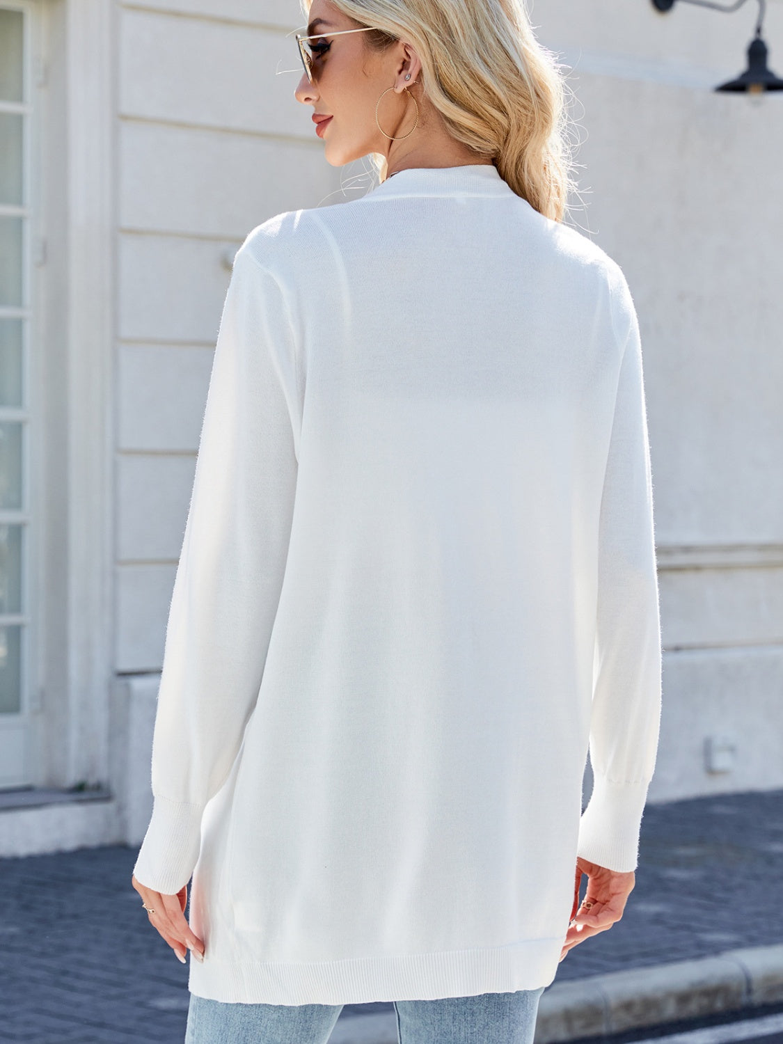 Strickjacke mit langen Ärmeln und offener Vorderseite