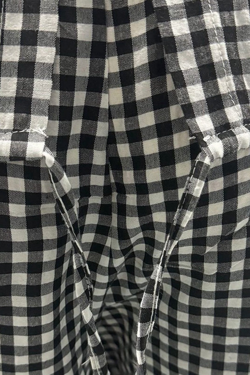 Set aus kariertem Oberteil und Hose in voller Größe mit Rundhalsausschnitt und halblangen Ärmeln