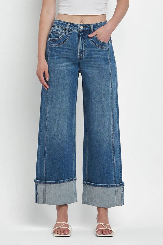 Straight Leg Jeans with Pockets