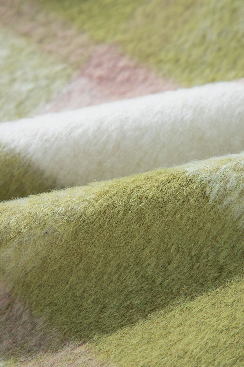 Shacket mit kariertem Kragen und Taschen