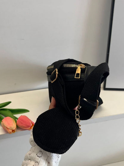 Umhängetasche aus Cord mit verstellbarem Riemen und Beutel