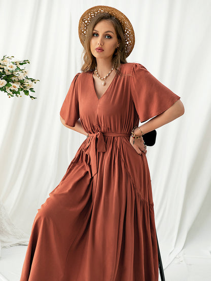 Midikleid mit V-Ausschnitt und Flatterärmeln in Übergröße