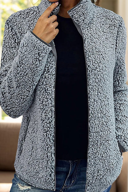 Rollkragenjacke mit Reißverschluss und Taschen