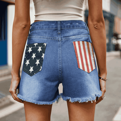 Distressed-Jeansshorts mit US-Flagge