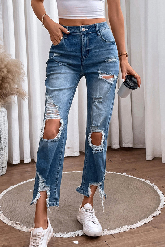 Gerade Jeans mit Used-Look und offenem Saum
