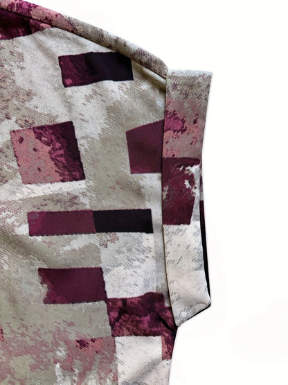 Bedruckte, kurzärmlige Bluse mit Einkerbungen