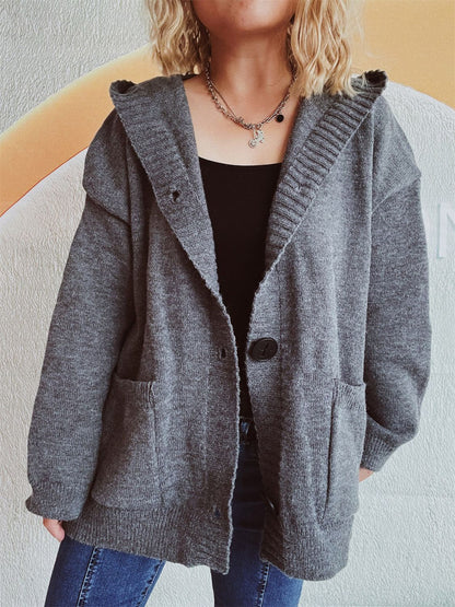 Strickjacke mit Kapuze und überschnittenen Schultern