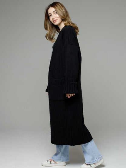 Cardigan mit offener Vorderseite und überschnittenen Schultern und Taschen