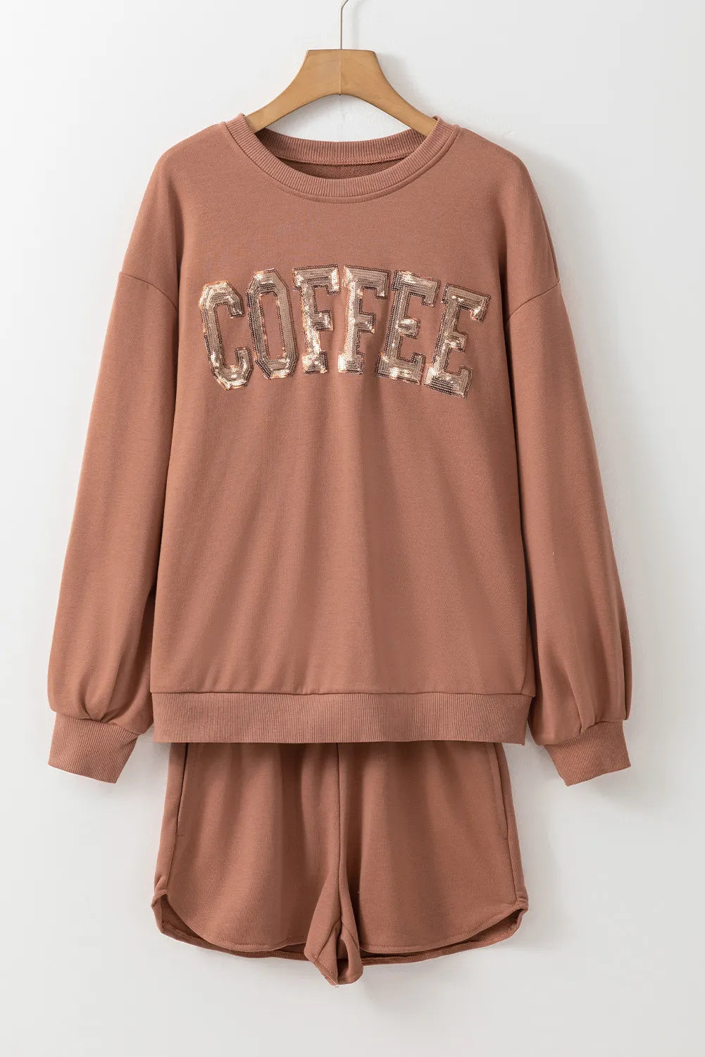 COFFEE Set aus langärmligem Top und Shorts mit Pailletten und Rundhalsausschnitt