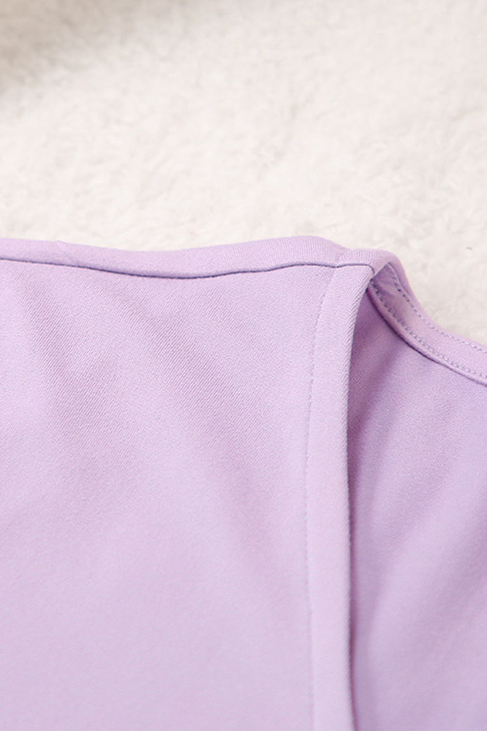 Butterweiches Set aus langärmligem Oberteil und Hose im Chorhemdstil