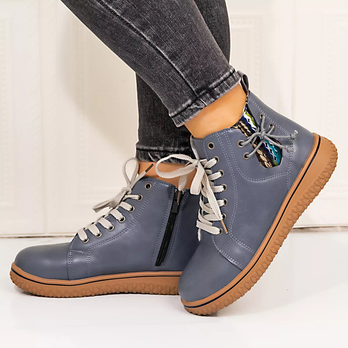 57c88e25e36943ccb8396e1c327e534e-Max-Origin