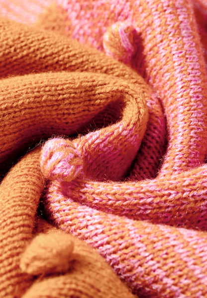 Strickjacke mit Pompon-Farbblock und offener Vorderseite