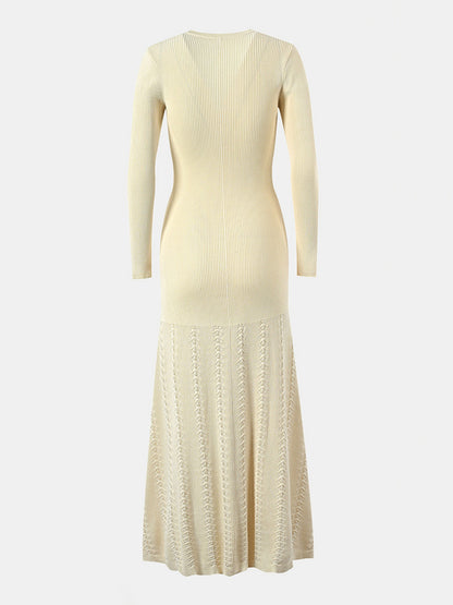 Durchbrochenes Pulloverkleid mit Rundhalsausschnitt und langen Ärmeln