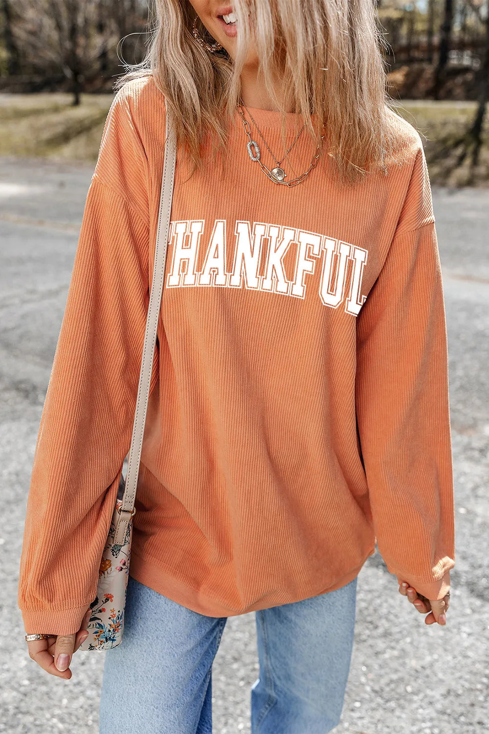 THANKFUL Langarm-Sweatshirt mit Rundhalsausschnitt