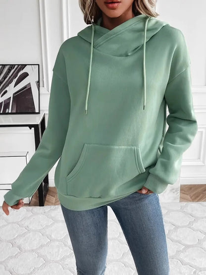 Langärmliger Hoodie mit Kordelzug und Kängurutasche