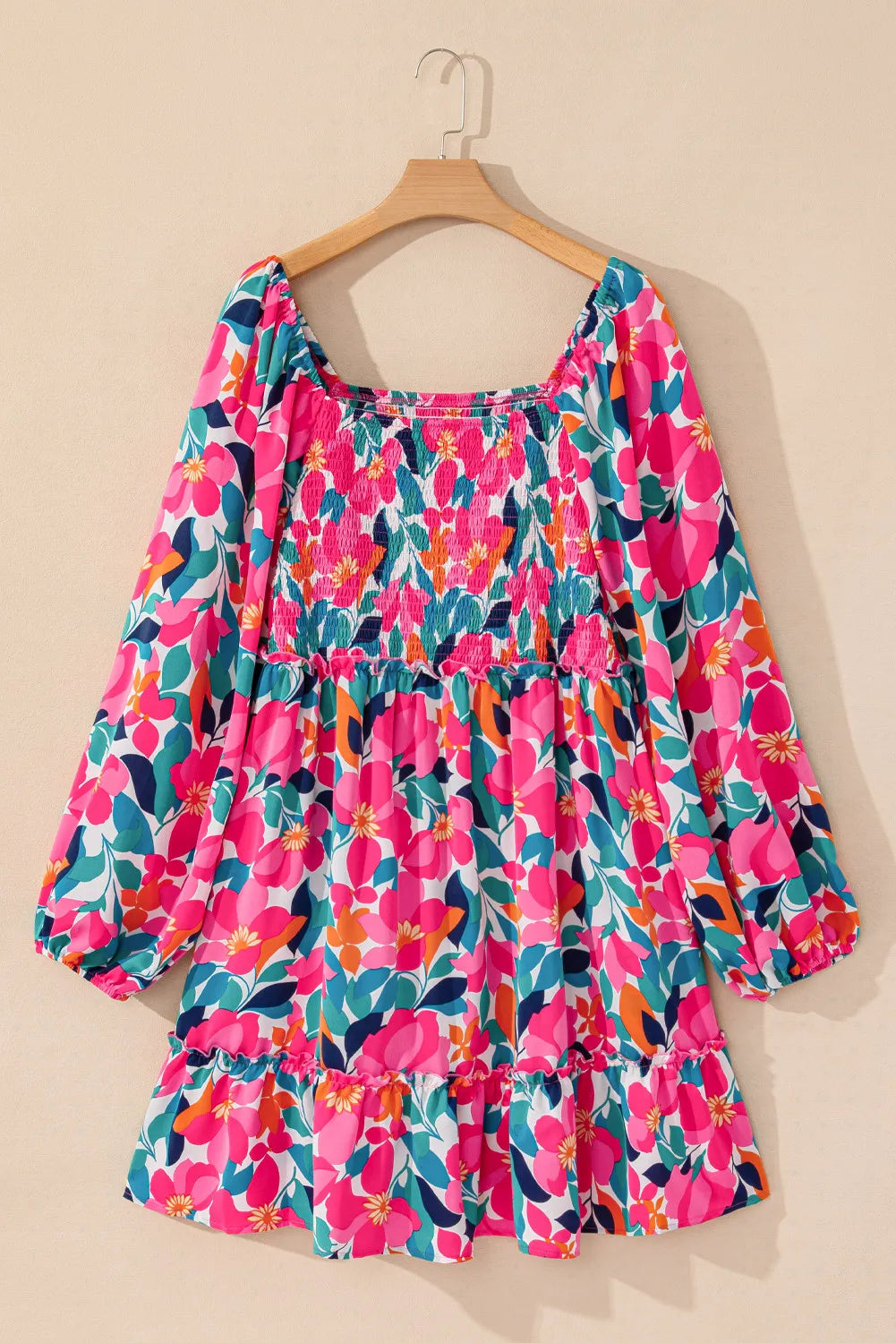 Plus Size Kleid mit gesmoktem Blumenmuster, quadratischem Ausschnitt und Ballonärmeln