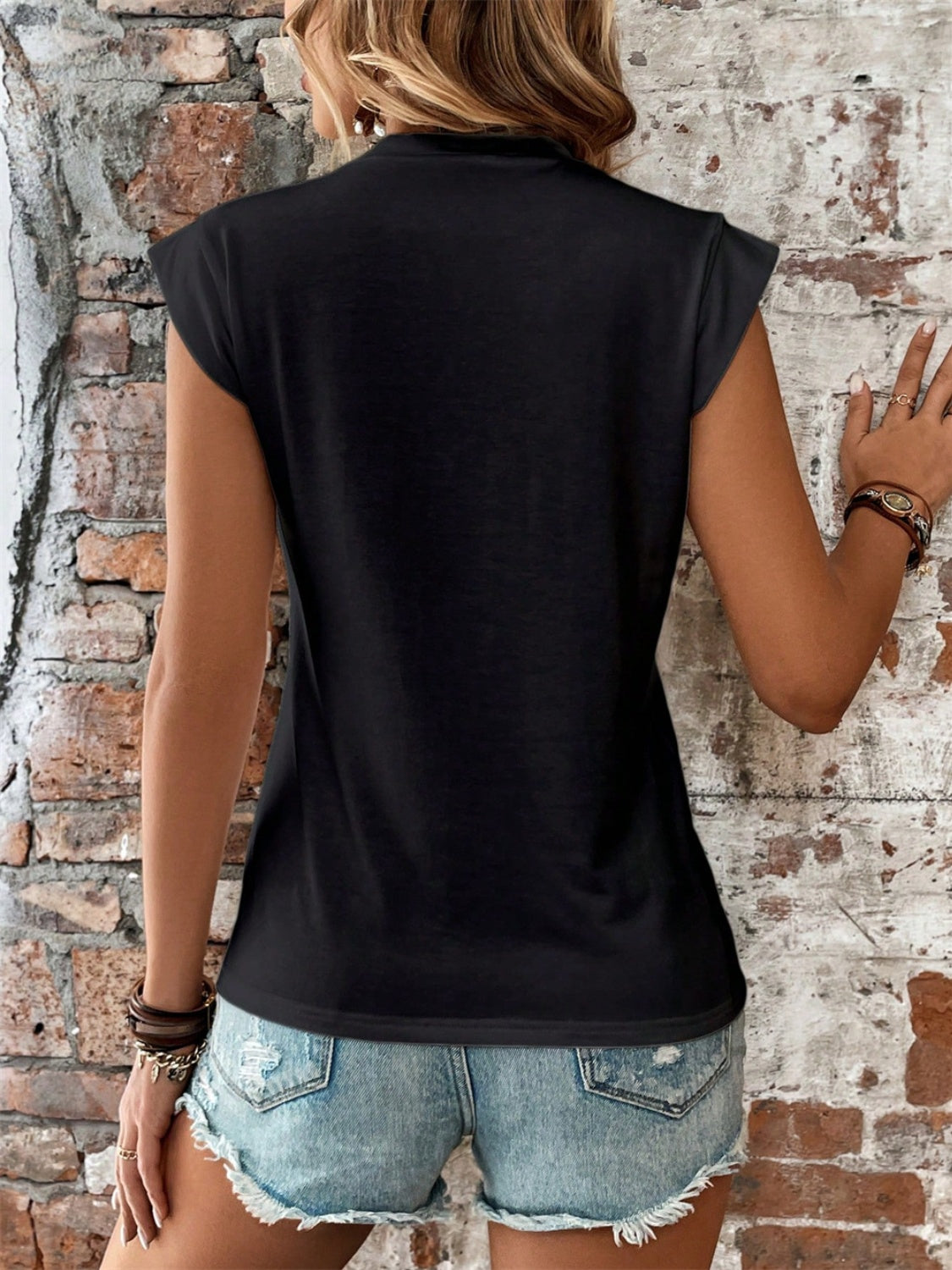 Bluse mit Rundhalsausschnitt und Flügelärmeln
