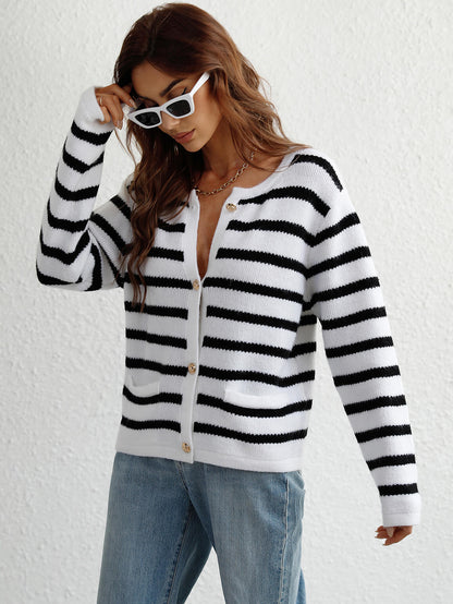 Gewebter Cardigan mit Streifen und Knopfleiste vorne