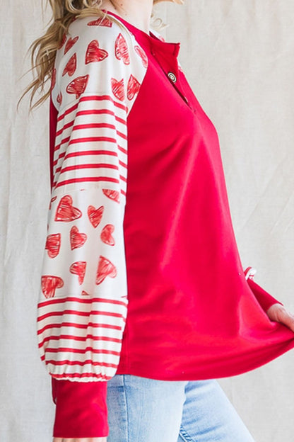 T-Shirt mit Rundhalsausschnitt und langen Ärmeln und Herz-Print