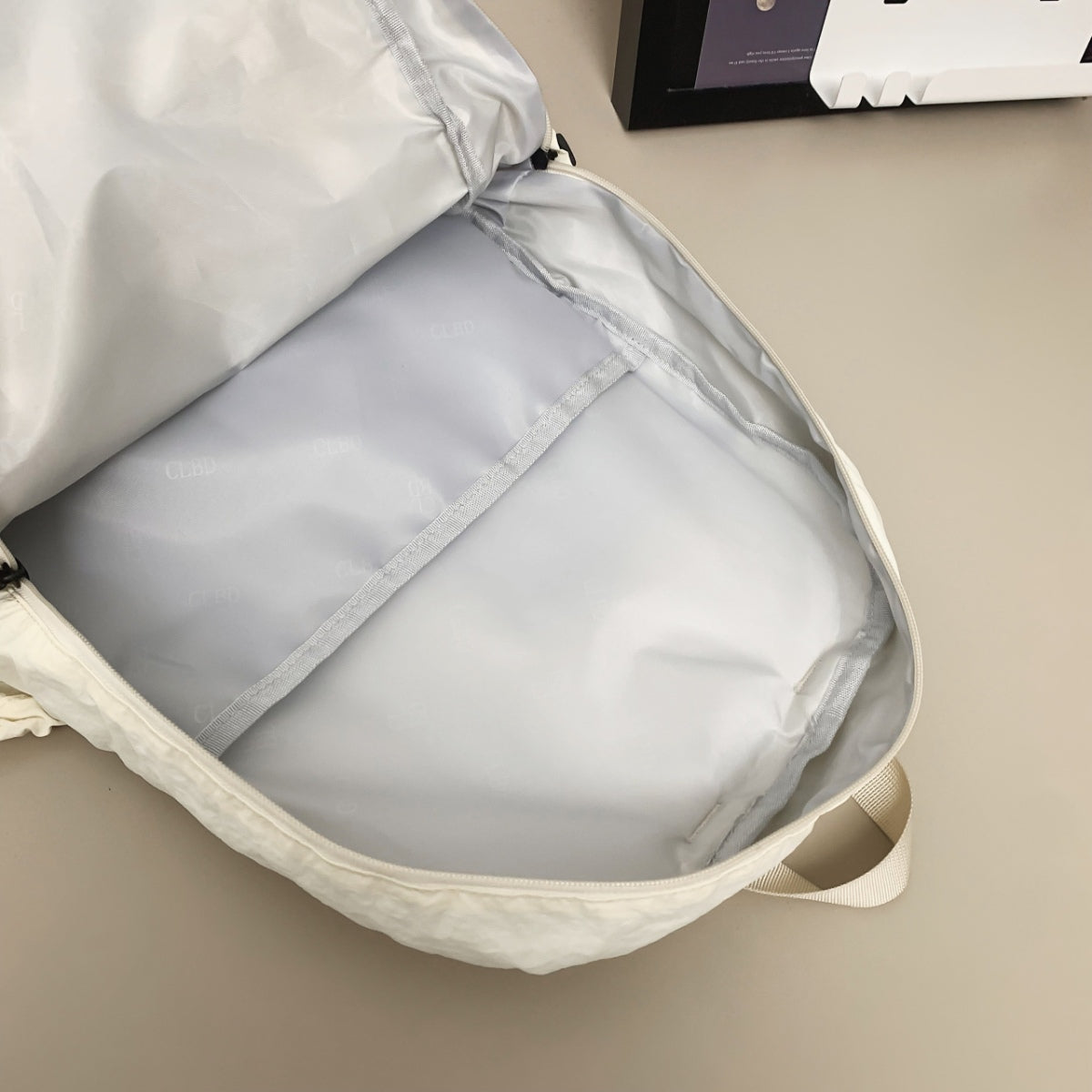 Rucksack aus Nylon mit Kordelzug