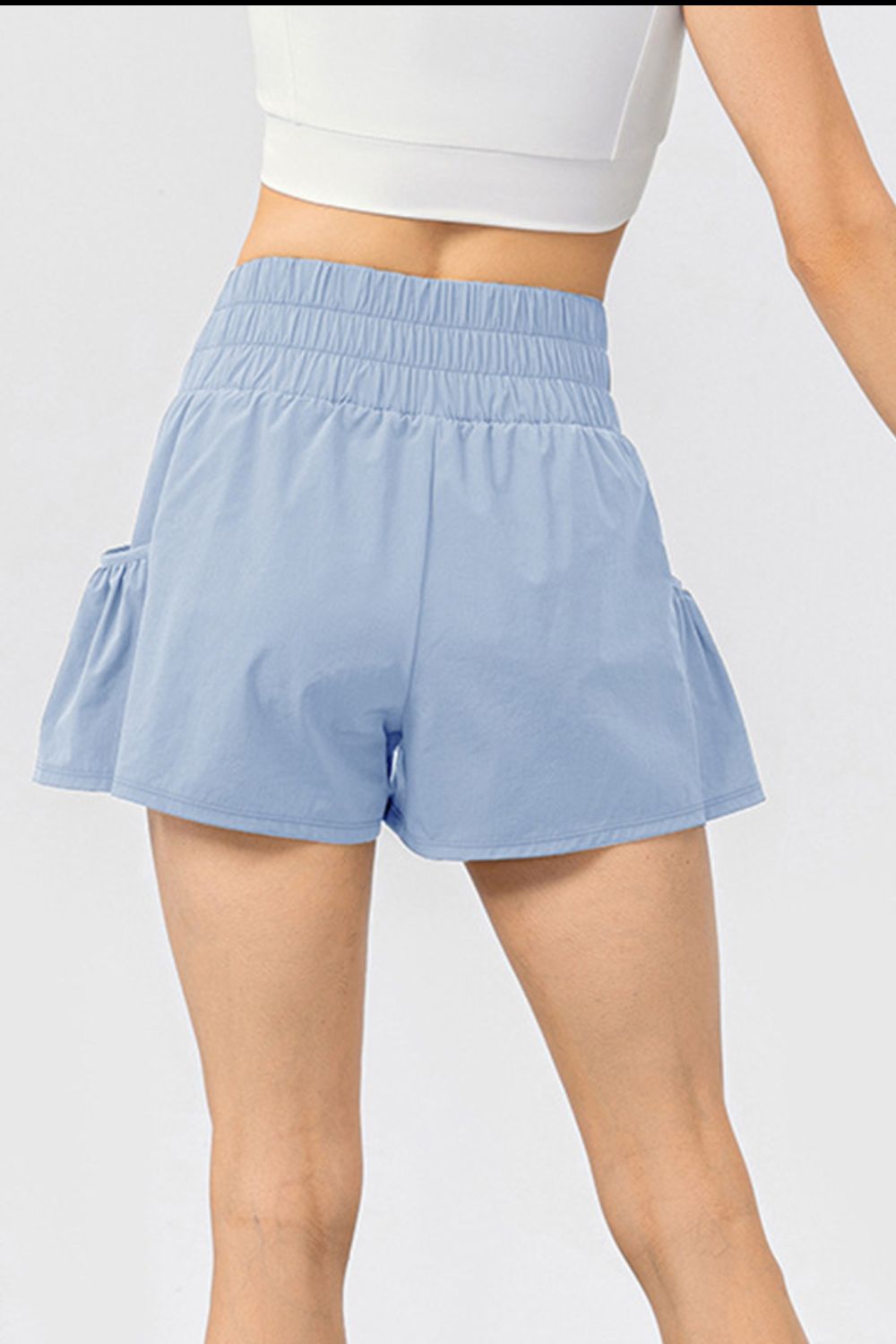 Aktive Shorts mit Taschen und elastischer Taille