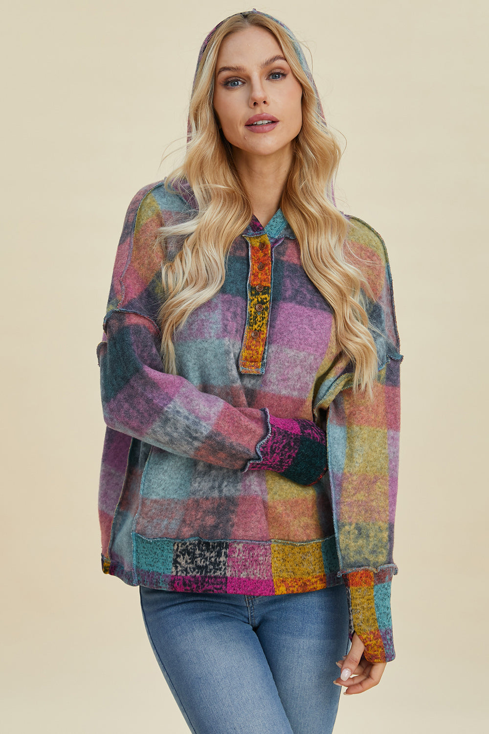 Double Take – Karierter Hoodie mit überschnittenen Schultern in voller Größe