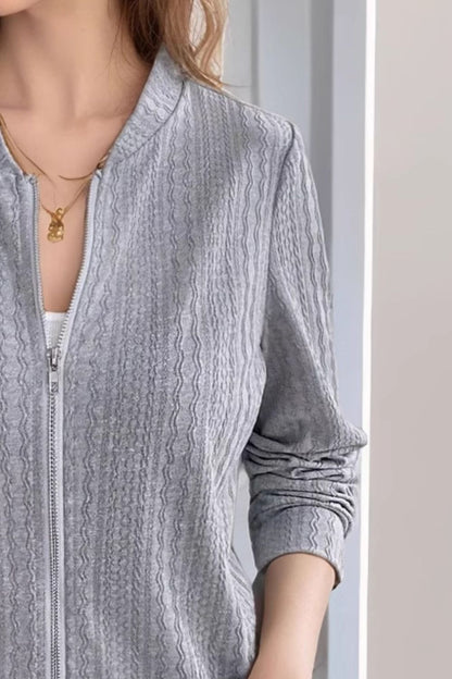 Langärmlige Jacke mit Baseballkragen und Reißverschluss