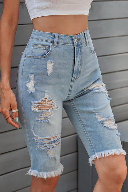 Bermudashorts aus Denim mit Used-Look und offenem Saum