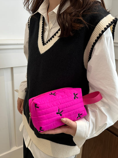 Armband mit kontrastierender Textur und Schleife