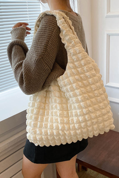 Große Handtasche aus gerüschtem Polyester