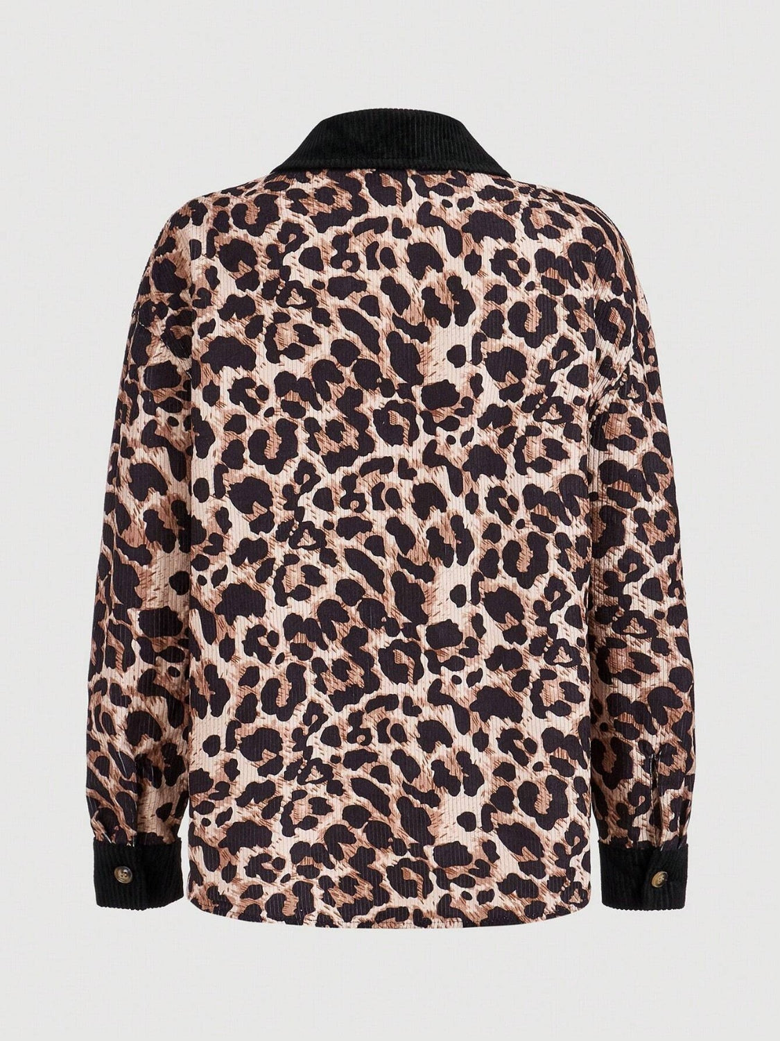 Hemdjacke mit Leopardenmuster und Kragen und Knopfleiste