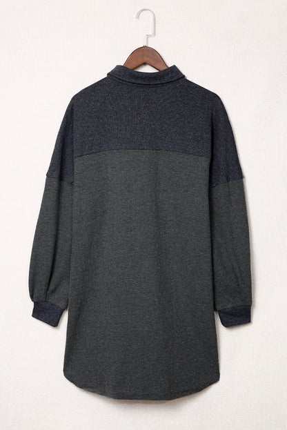 Jacke aus Waffelstrick mit Knöpfen und überschnittenen Schultern