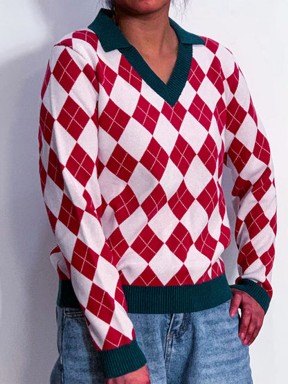 Geometrischer Pullover mit Johnny-Kragen und langen Ärmeln