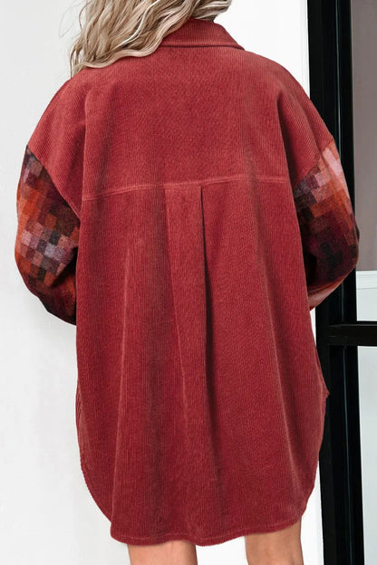 Langärmlige Jacke mit Knöpfen