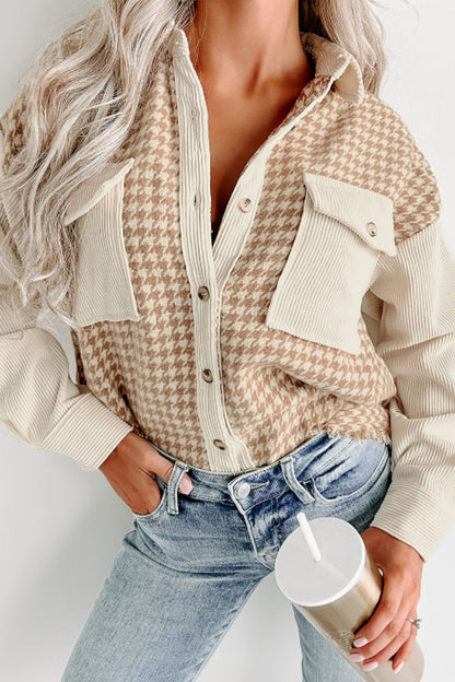 Langärmlige Jacke mit Hahnentrittmuster und Knöpfen