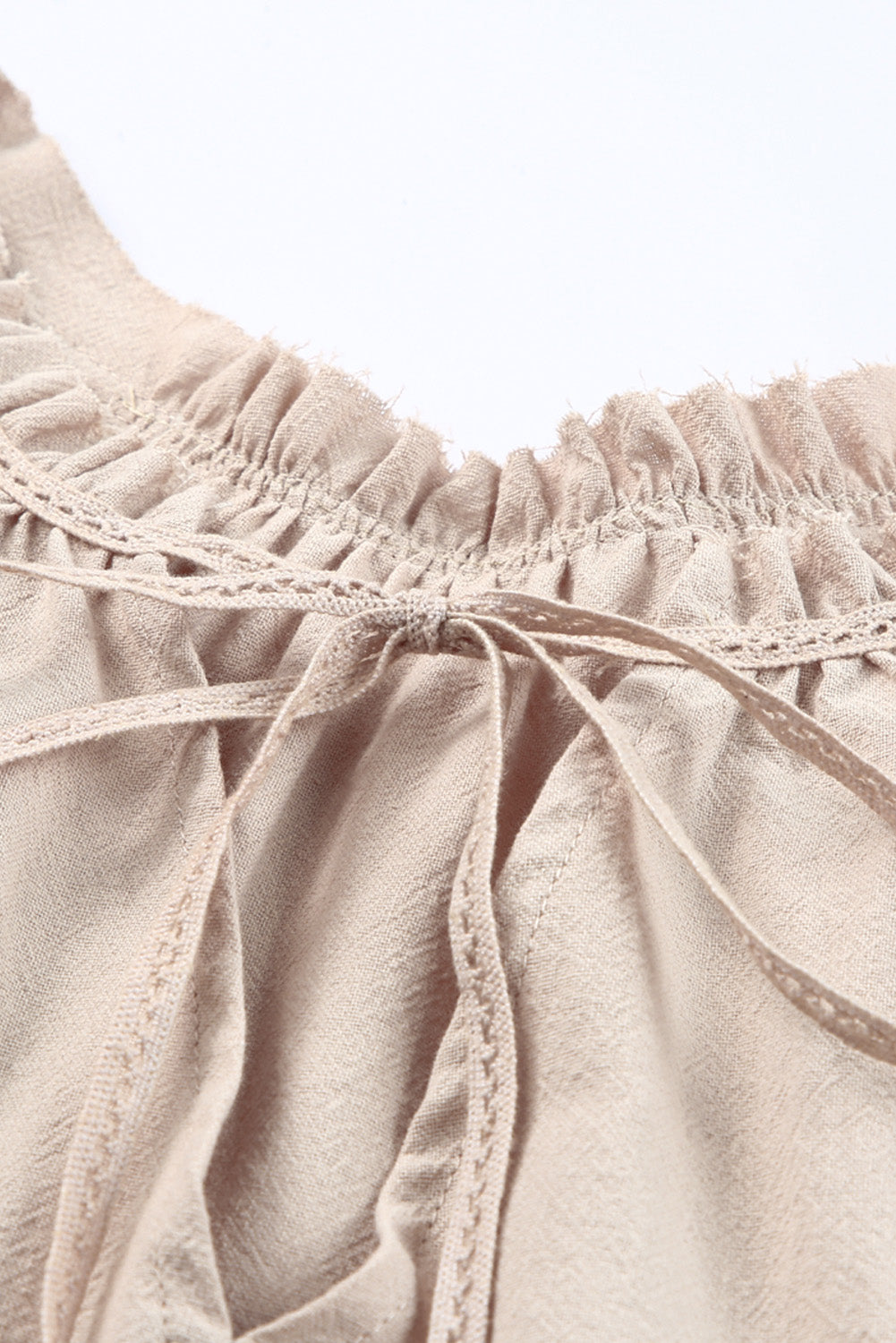 Tanktop mit Stufen-Rüschen und Bindeband am Hals