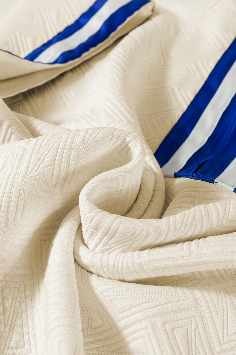 93371449-e5b0-4786-bc7c-8782b304d054-Max-Origin