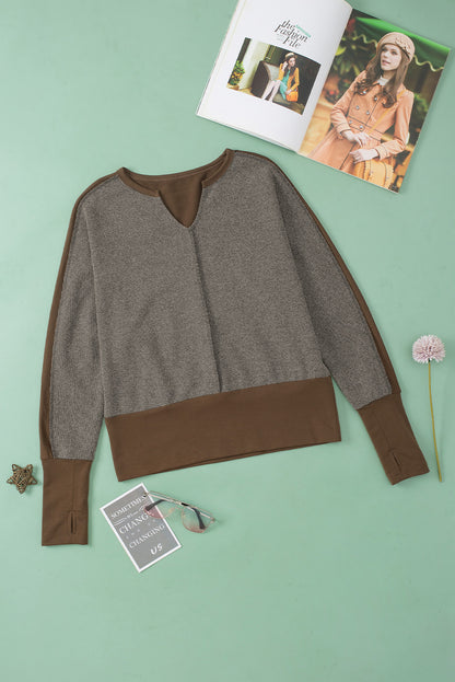 Langarmbluse mit Farbblockdesign und Kerben