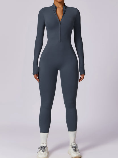 Jumpsuit mit Stehkragen und langen Ärmeln und Reißverschluss