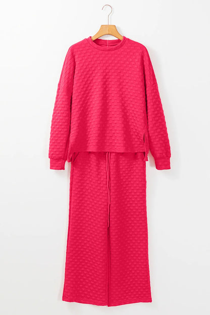 Set aus Oberteil und Hose mit hohem und niedrigem Rundhalsausschnitt