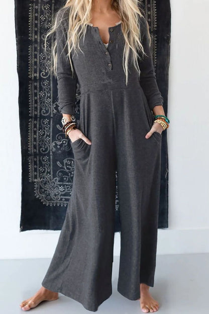 Jumpsuit mit weitem Bein und langen Ärmeln und Taschen