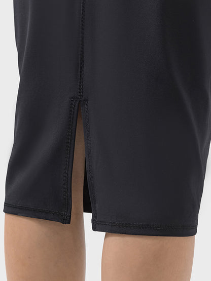 Aktiver Wickelrock mit Schlitz