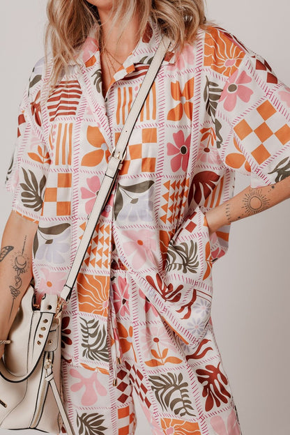 Set aus bedrucktem Hemd mit Kragen und Hose mit weitem Bein