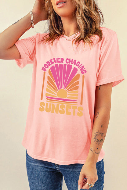 FOREVER CHASING SUNSETS Rundhals-T-Shirt