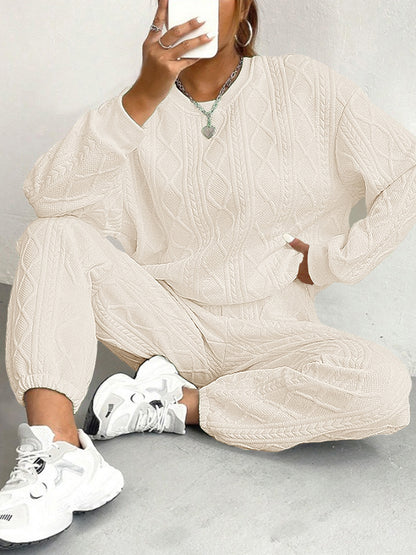 Strukturiertes Set aus Oberteil und Hose mit Rundhalsausschnitt