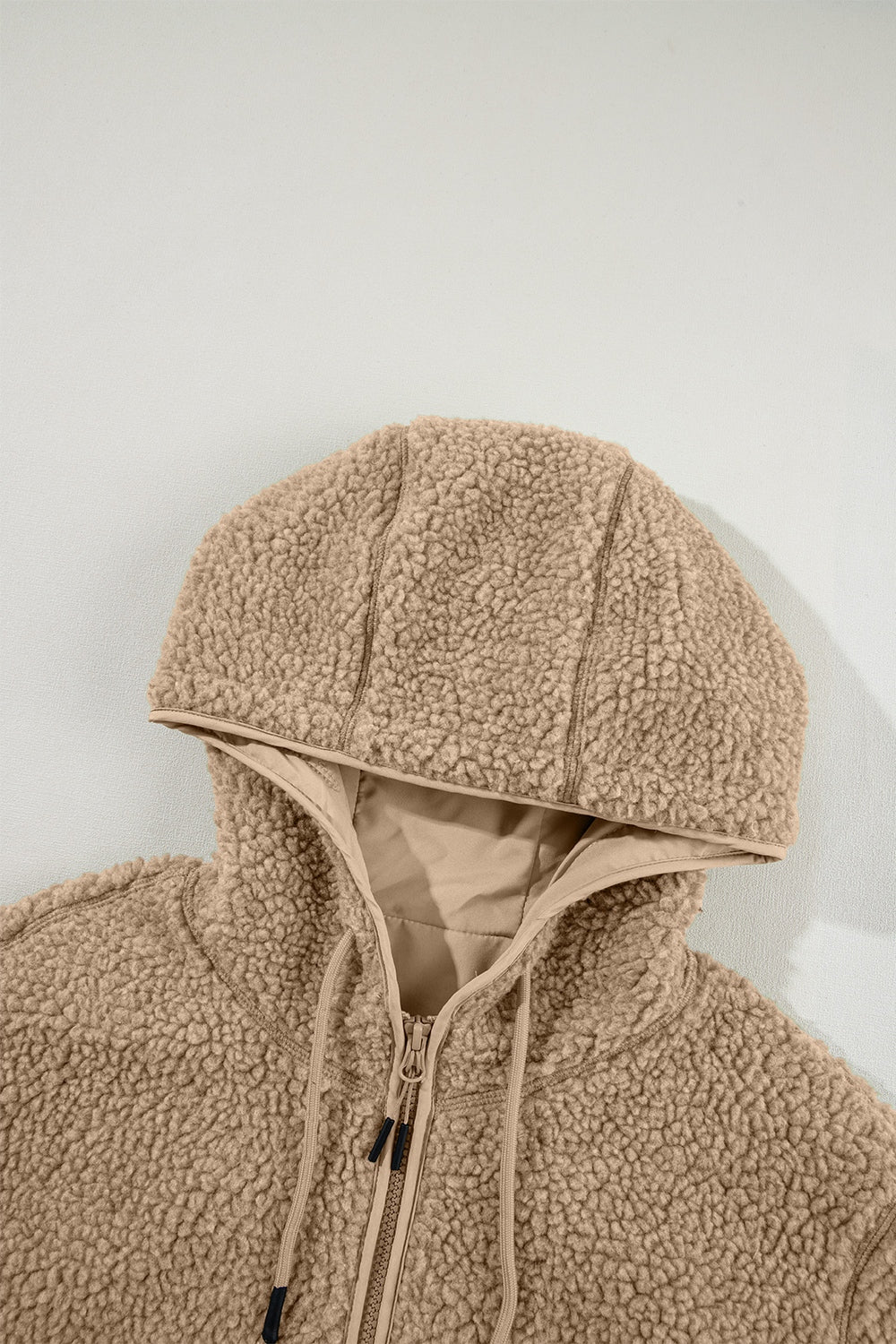 Fleecejacke mit Reißverschluss und Kapuze und Kordelzug