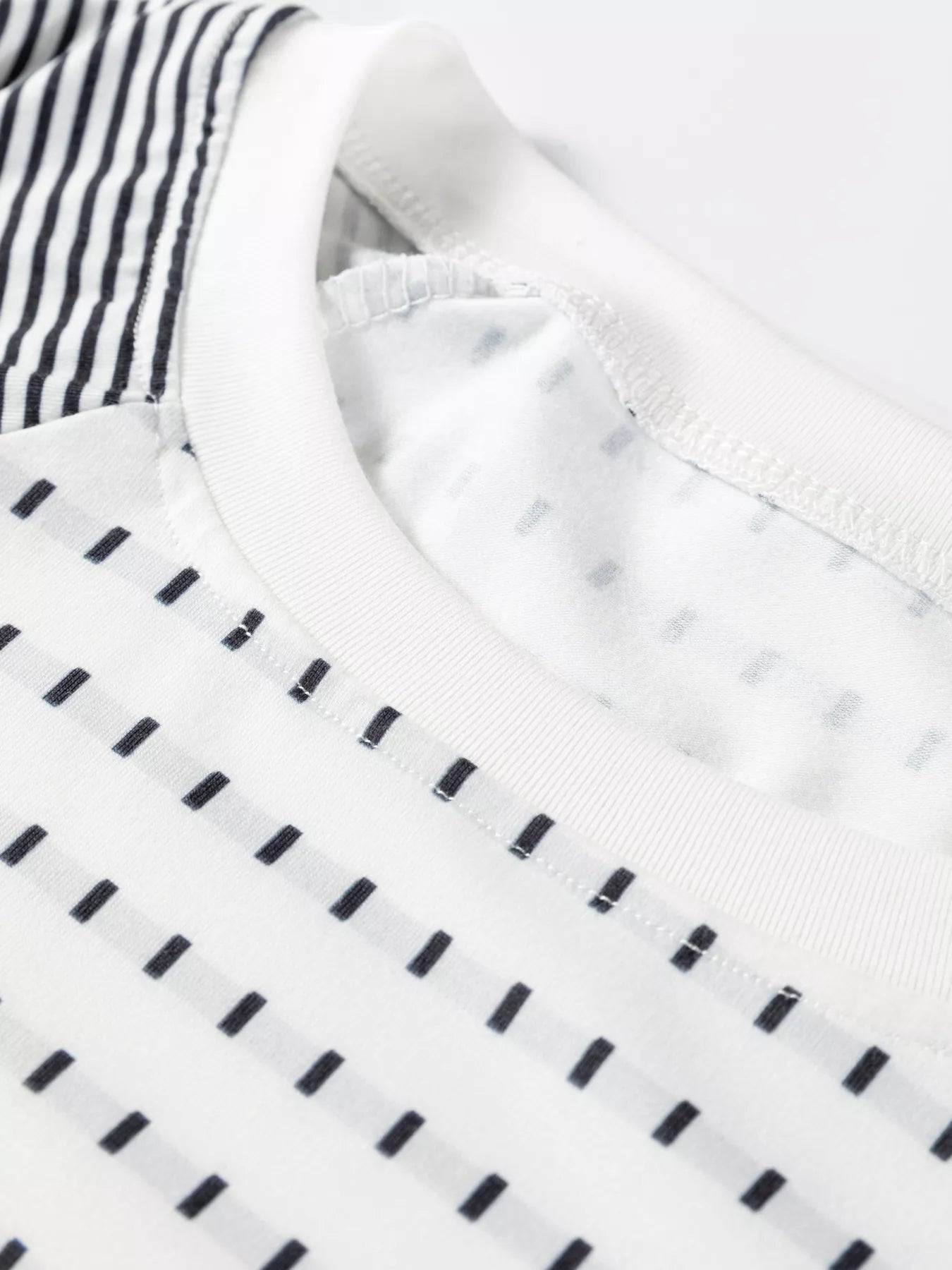 9ed7e33547f04851b9501f800e85181c-Max-Origin