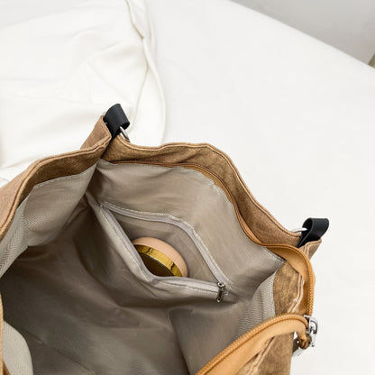 Mittelgroße Tragetasche aus Polyester mit Schleife